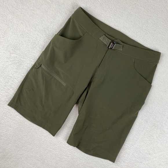 ARCTERYX 'Lefroy' Mens Tech Shorts Size 30 Green Belted Performance 11" Stretch - Picture 1 of 13